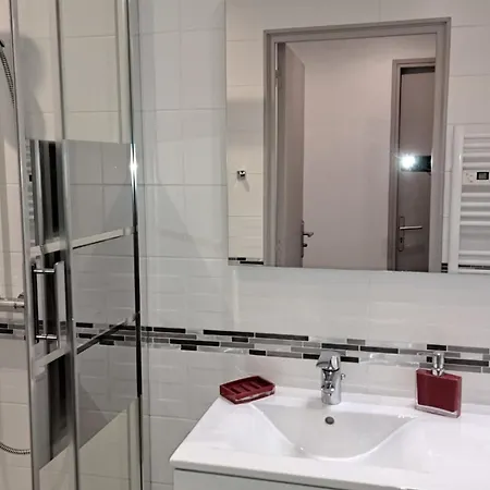דירה A Cosy And Comfortable Nest טולוז